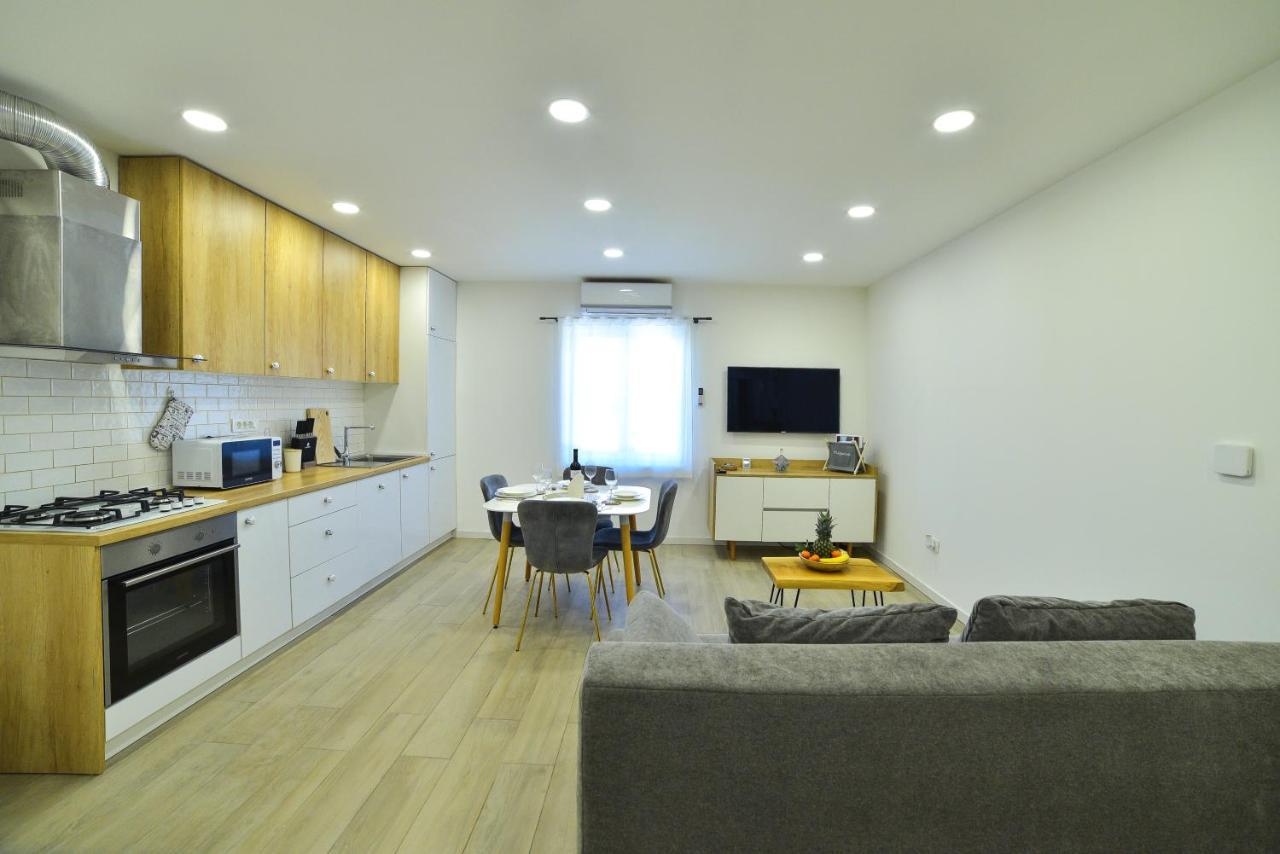 Apartment Maris Sinj Zewnętrze zdjęcie