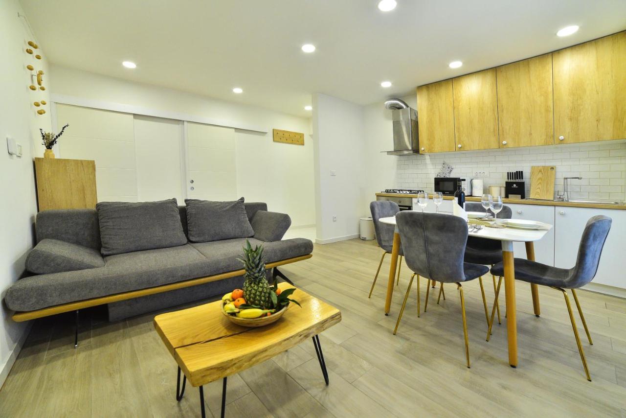 Apartment Maris Sinj Zewnętrze zdjęcie