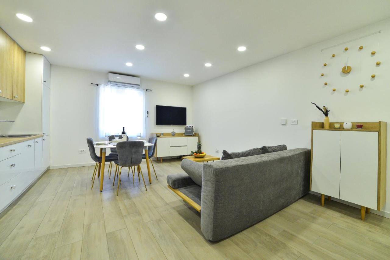 Apartment Maris Sinj Zewnętrze zdjęcie