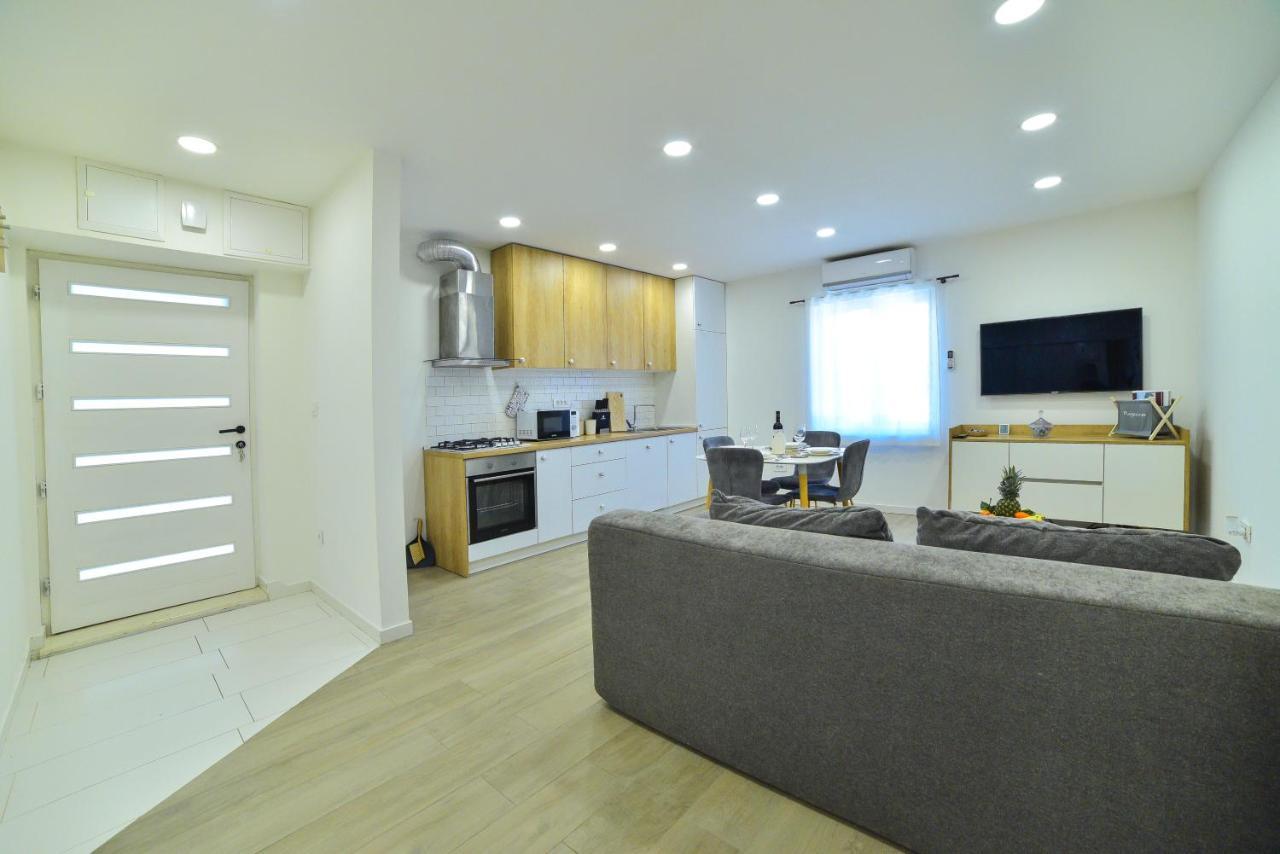 Apartment Maris Sinj Zewnętrze zdjęcie
